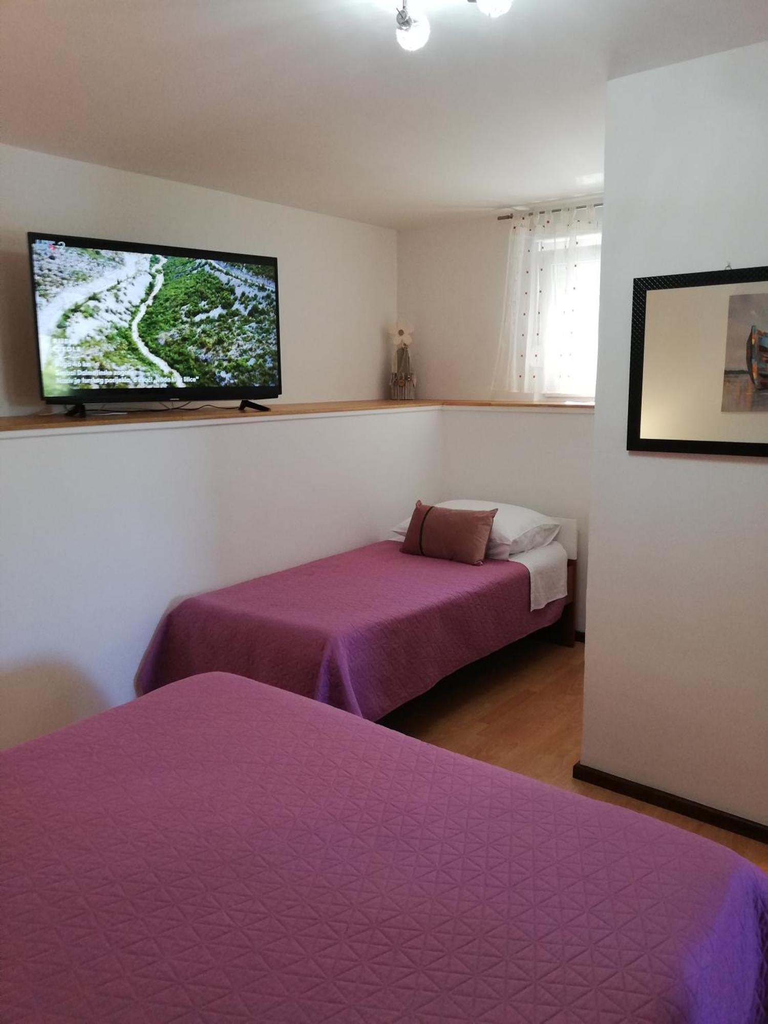 Apartments Jure Miljak Podstrana Esterno foto