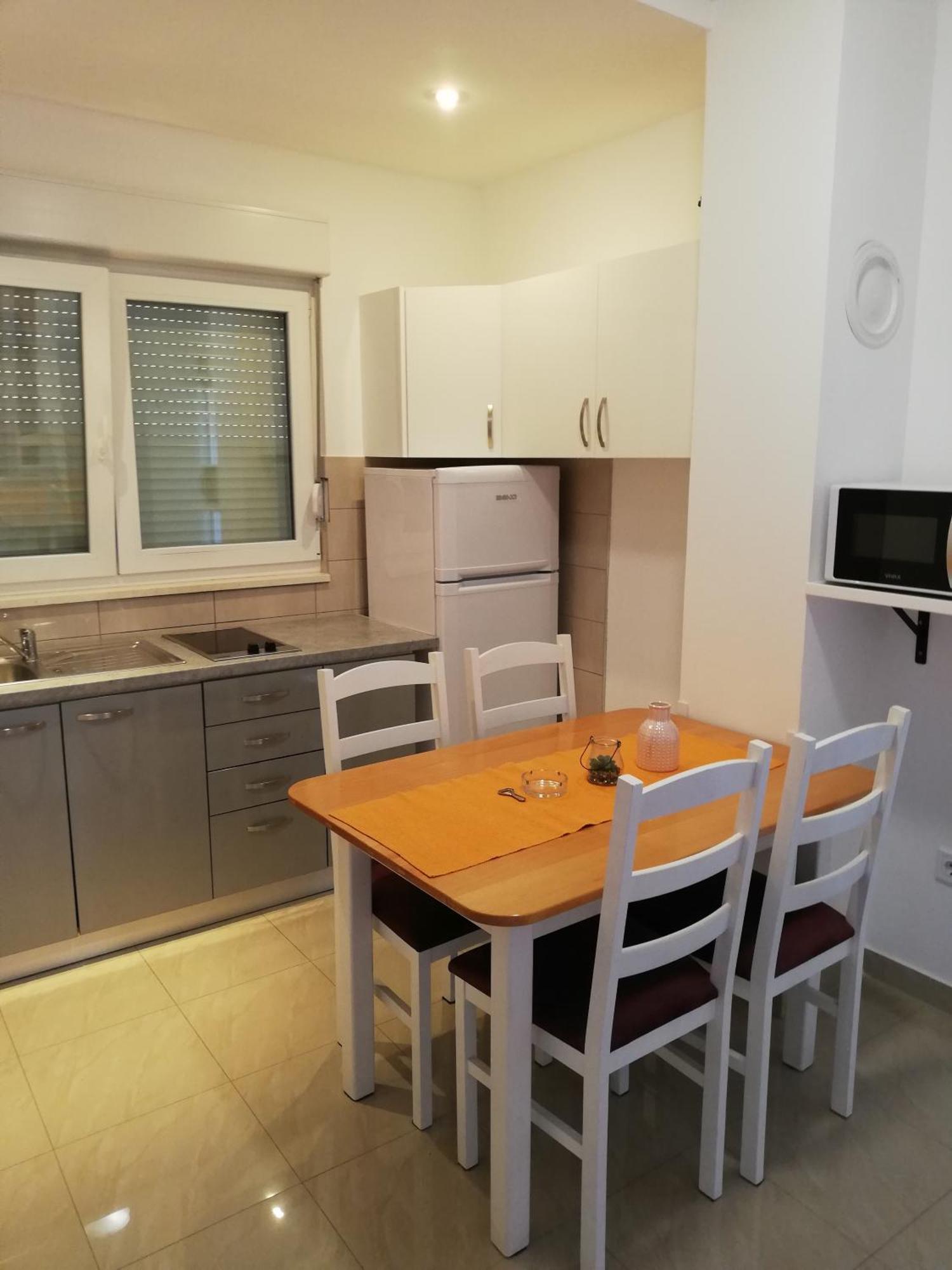 Apartments Jure Miljak Podstrana Esterno foto
